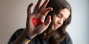 درمان شکست عشقی در نوجوانان؛ راهکارهای موثر در درمان شکست عشقی